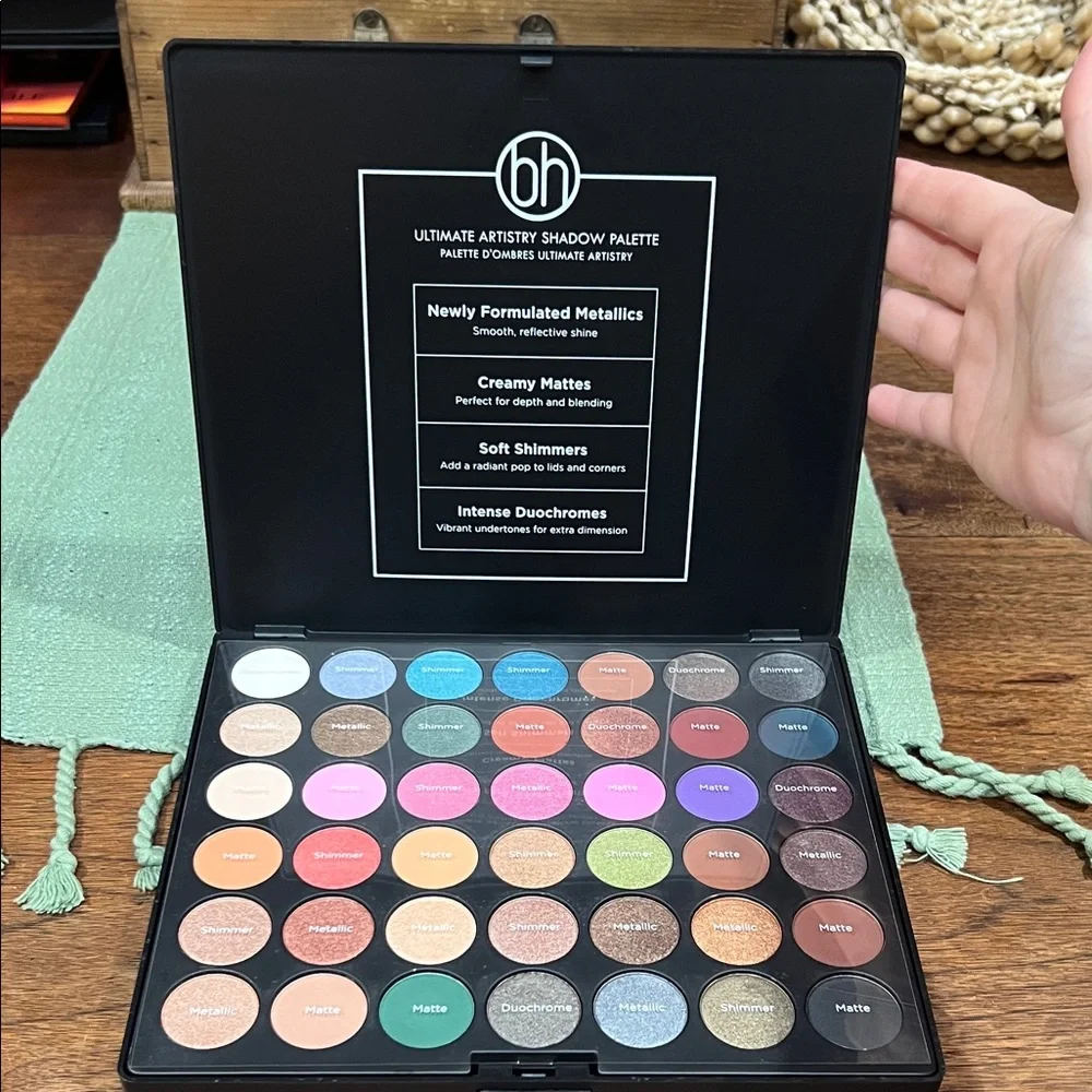 bh Cosmetics Studio Pro Ultimate Artistry Shadow Palette